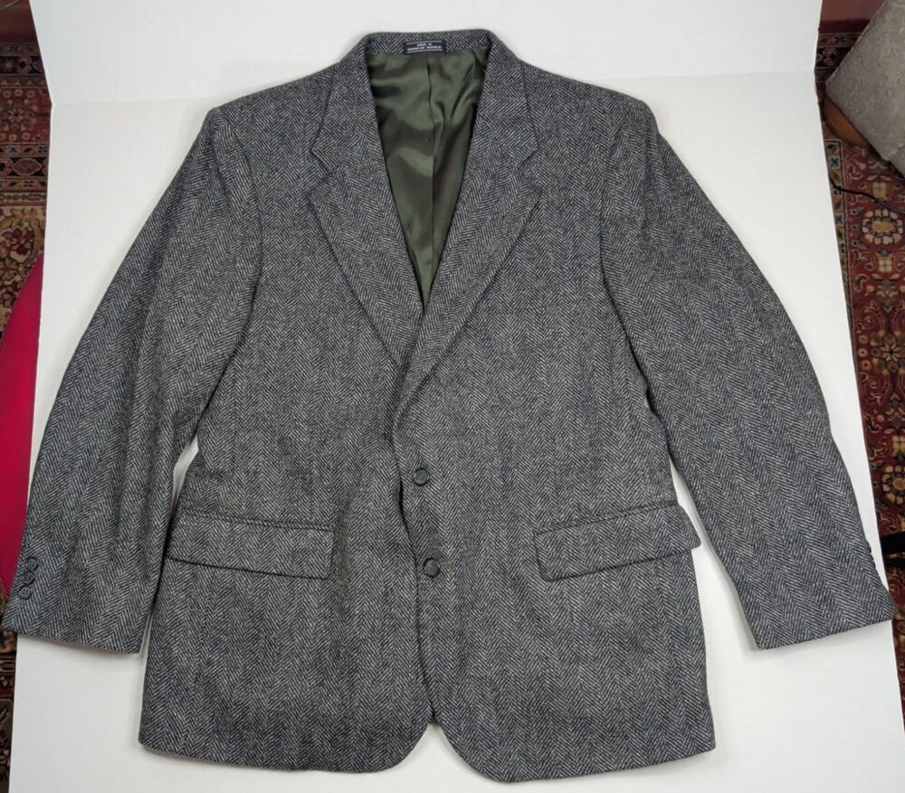 Barrington Men's Sport Coat Blazer Two Button Herringbone Tweed Wool Size 44S